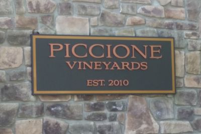 Piccione Vineyards